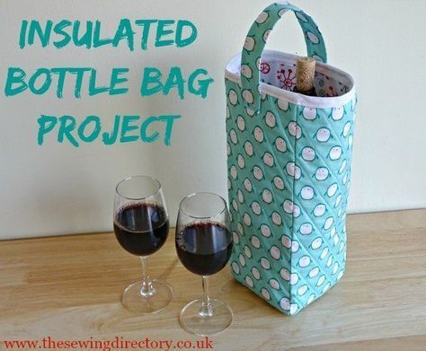 Insulated bottle gift bag which keeps your wine chilled Wine Bag Pattern, Sewing Felt, Wine Purse, Make Your Own Wine, Wine Bottle Carrier, Cake Quilt, Craft Market, Wine Carrier, Wine Bags