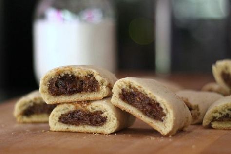 Get figgy with this recipe for the cookie classic. Fig Newton Recipe, Homemade Fig Newtons, Fig Cookies, Fig Newtons, Fig Recipes, Fresh Figs, Yummy Cookies, Stick Of Butter, Cookies Et Biscuits