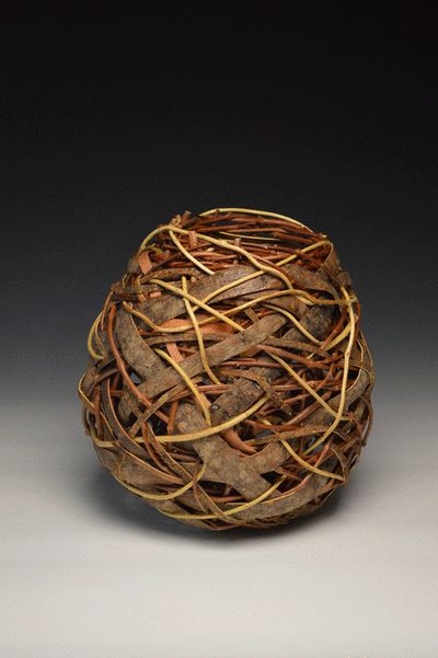 Ikebana Baskets by Matt Tommey | Ikebana Containers | Ikebana Vases - Matt Tommey Takken Decor, Contemporary Baskets, Basket Weaver, Willow Weaving, Garden Basket, Pine Needle Baskets, Ikebana Vases, River Art, Handmade Baskets