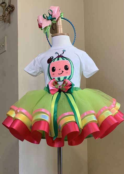 Cocomelon Outfit For Mom, Cocomelon 2nd Birthday Party Ideas, Cocomelon Theme Party Dress, Cocomelon Birthday Dresses, Coco Melon Birthday Shirts, Cocmelon Birthday Girl, Cocomelon Clothes, Cocomelon Birthday Outfit, Cocomelon Party Ideas For Girl