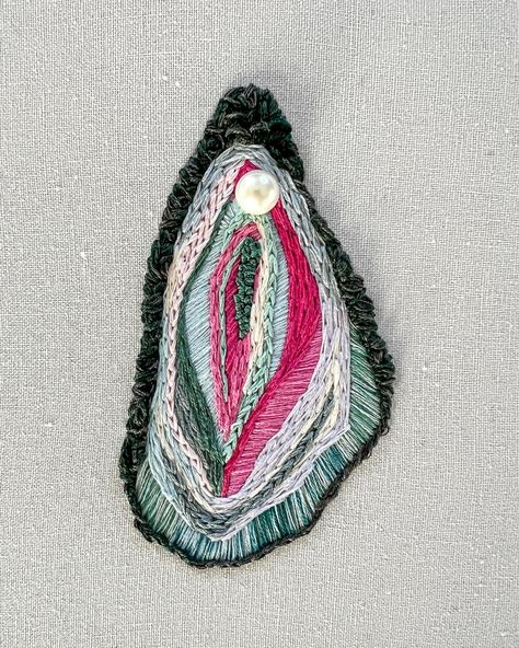 I had two custom orders for oysters this week, and now I think I need to stitch some more. Those were fun! Both include a genuine pearl. #embroideryartwork #embroidery #handembroidery #modernembroidery #oyster #abstractembroidery #art #embroideryart #dmcembroidery #dmcthreads #damngoodstitch Oyster Embroidery, Oyster Cross, Embroidery Pearls, Abstract Embroidery, Modern Embroidery, Embroidery Inspiration, Embroidery Art, And Now, Custom Orders