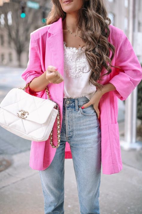 This is the perfect pink blazer! Jeans And Pink Blazer Outfit, Pink Blazer Outfit Classy, Light Pink Blazer Outfit, Pink Blazer Outfit, Light Pink Blazer, Pants Inspiration, Caitlin Covington, Light Pink Blazers, Southern Curls And Pearls