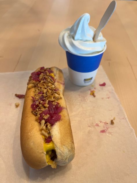 free vanilla froyo ($1.50) & veggie dog Veggie Dog, Veggie Dogs, Dog Bun, Hot Dog Buns, Hot Dogs, Fuel, Vanilla, Bread, Ethnic Recipes