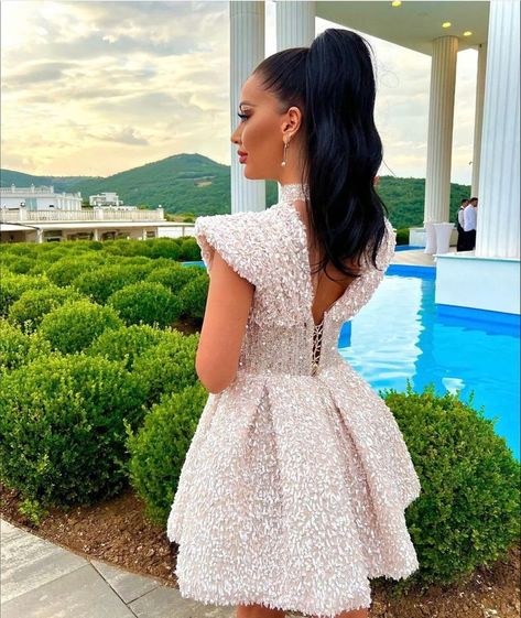 One Shoulder Short Dress, Minna Fashion, Short Bridal Dress, Feather Prom Dress, Classy Short Dresses, Off Shoulder Long Dress, Dinner Dress Classy, African Wear Dresses, Simple Fall Outfits