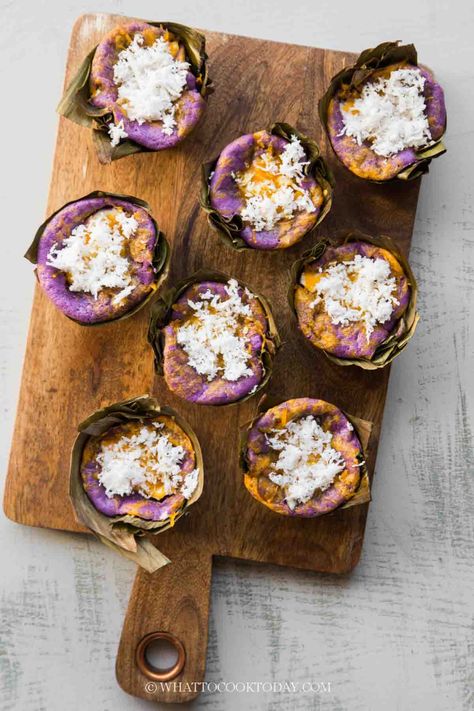 Ube Bibingka Galapong / Filipino Baked Rice Cake with Cheese and Salted Eggs Asian Inspired Desserts, Instant Pot Asian Recipes, Bibingka Recipe, Savory Cake, Bowl Recipes Easy, Ube Recipes, Cake And Dessert, Filipino Food Dessert, Asian Side Dishes