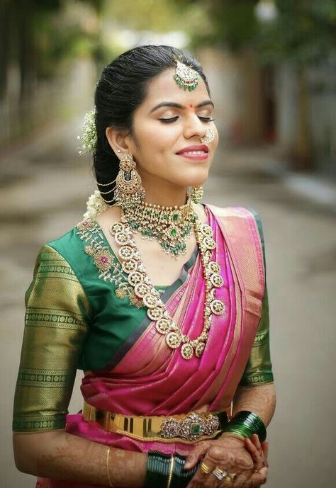 Polki Vaddanam Designs, Polki Vaddanam, Gold Vaddanam, Saree Color Combinations, Vaddanam Designs, South Indian Bride Saree, Bride Saree, Bridal Diamond Necklace, Blouse Designs Catalogue