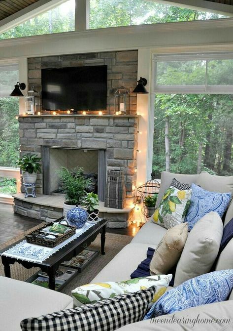 Flat Screen Tv, Summer Porch, Interior Bedroom, Design Hotel, Dream Living, Living Room With Fireplace, House Goals, A Living Room, Outdoor Rooms