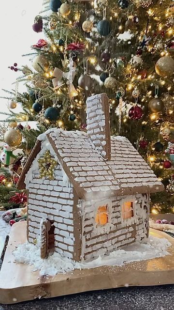 Hena Arora Mahajan | CAKE ARTIST | INSTRUCTOR | RECIPE DEVELOPER on Instagram: "How do you decorate your gingerbread house? I used @mccallsbakers Gingerbread House kit to make my White Brick Gingerbread House with a gold dragee star and rice paper windows! . . . Gingerbreadhouse and Gold Dragees @mccallsbakers" Gingerbread Brick House, Brick Gingerbread House, Gingerbread Cakes, Gingerbread House Kit, Gingerbread House Ideas, Brick Roof, Recipe Developer, House Star, Gingerbread House Kits