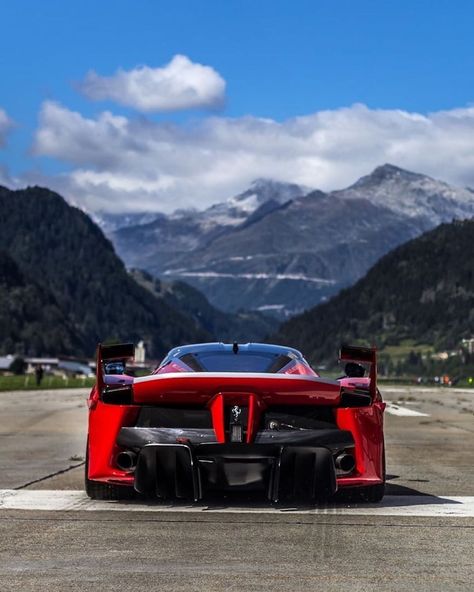 Car Billionaire ™️ on Instagram: “Credits to: @supercarownerscircle What a view! 📸: @kevinvanc . . . . #soc #supercarownerscircle #socevent #ferrari #laferrari #fxxk…” Ferrari Fxxk, Ferrari Laferrari, Dream Cars, Carbon Fiber, Ferrari, Cars, Vehicles, On Instagram, Instagram