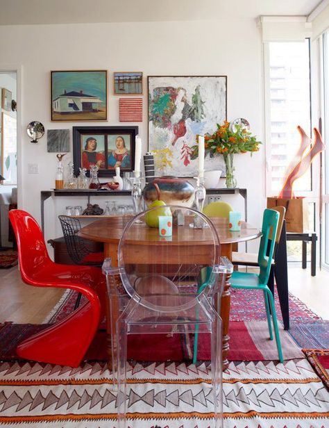 Mismatched Chairs, Eclectic Dining Room, Eclectic Dining, Edgy Design, Interior Kitchen, Style Deco, Chic Interior, Maximalism, Eclectic Interior