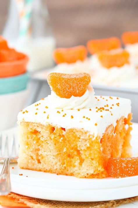 Orange Creamsicle Poke Cake Creamsicle Poke Cake, Orange Creamsicle Cake Recipe, Orange Crush Cake, Forbidden Food, Crush Cake, Poke Cake Lemon, Creamsicle Cake, Homemade Vanilla Cake, Orange Jello