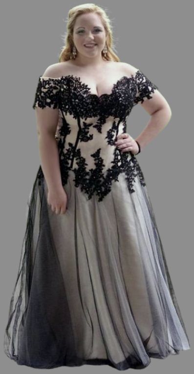 Dresses For Fat People, Classy Evening Gowns, Dress For Chubby, Best Formal Dresses, Big Dresses, Revealing Dress, Strapless Prom Dress, Prom Girl Dresses, Plus Size Prom