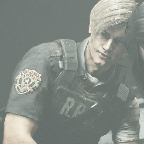 Leon And Ada, Renee Bellerive, Crop Pictures, Resident Evil Leon, Matching Profile, Ada Wong, Cute Anime Chibi, Couples Icons, Matching Profile Pictures