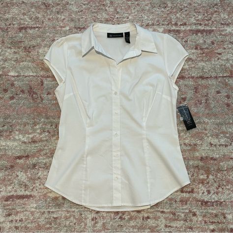 Nwt Inc Core Shirt Size 10 Thrift Board, Layering Tops, Office Siren, Collard Shirt, White Collared Shirt, Mysterious Girl, Clothes Aesthetic, Kesha, Fire Fits