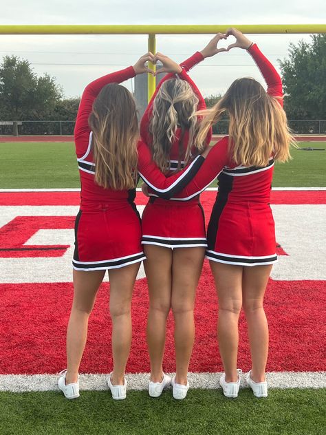 Tcu Cheerleaders, Cheerleading Picture Poses, School Cheerleading, Cheerleading Photos, Cute Cheer Pictures, Cheer Poses, Cheerleading Pictures, Cheerleader Costume, Cute Homecoming Dresses