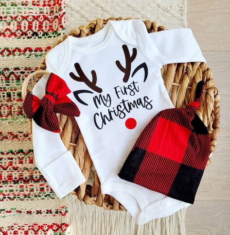 Christmas Mini Shoot, Reindeer Onesie, My First Christmas Outfit, First Christmas Outfit, My First Christmas, Cozy Tops, Shirt Girl, Mommy And Me Outfits, Unisex Baby Clothes