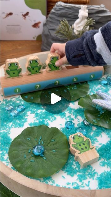 Charlotte Parry on Instagram: "5 Little Speckled Frogs 🐸 One of our fave nursery rhymes 🪷🐸🌿 Counting to 5, singing 🎶 stacking them up, recognising the numerals.  We love this new Frog Log 🐸🪷🪵 from @yellow_door_education   #nurseryrhymes #nurseryrhyme #rhymetime #preschool #preschooler #eyfs #eyfsideas #eyfsinspiration #play #playbasedlearning #hyggeintheearlyyears #playroom #numeracy #maths #earlymath #earlymaths #earlymathskills #earlyyears #earlychildhoodeducation #magicofchildhood #mumof3 #homeschool #homelearning #homelearningfun #homelearningideas #5littlespeckledfrogs #speckledfrogs #frogs #counting" Singing Frog, Counting To 5, 5 Little Speckled Frogs, Speckled Frogs, Playbased Learning, Yellow Door, Yellow Doors, Early Math, Numeracy