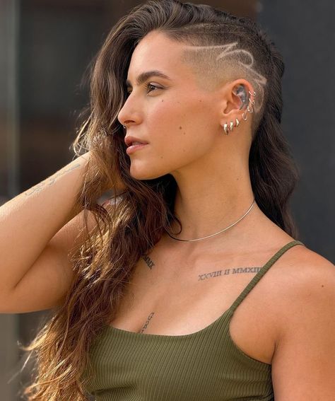 Side Swept Lightning Bolt Undercut Side Shave Design, Shaved Hairstyles For Women, Long Hair Shaved Sides, Shave Designs, Shaved Hairstyles, Undercut Designs, Undercut Long Hair, Half Shaved Hair, Shaved Side Hairstyles