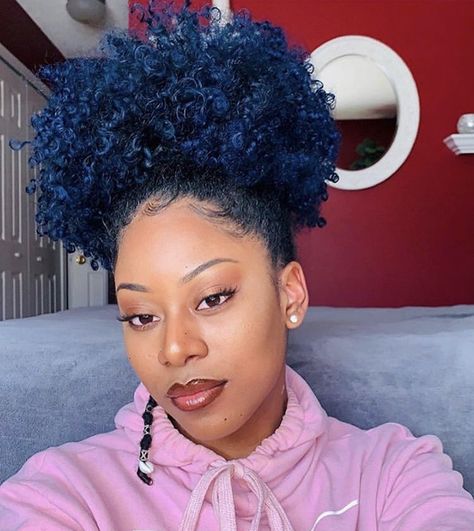 Blue Afro Hair Black Women, Blue Natural Hair, Blue Afro, Natural Hair Highlights, Midnight Blue Hair, Royal Blue Hair, Blue Black Hair Color, Navy Blue Hair, Natural Pretty