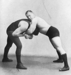 Head Chancery --- Gnarlmaster's Catch Wrestling Technique Page! Wrestling Techniques, Catch Wrestling, Bear Hug, Shirtless Men, Vintage Photography, Black Belt, Sumo Wrestling, Wrestling, Google Search