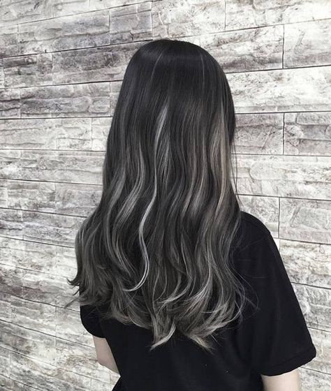 Black Hair Balayage, Korean Hair Color, Hair Color Underneath, Hair Color Streaks, Hair Streaks, Hair Dye Colors, Hair Inspiration Color, Hair Inspo Color, Grunge Hair