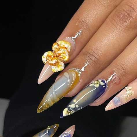 Nuha🤍 on Instagram: "orchid season is all year round <3" Orchid Nails, Baddie Nails, Long Acrylic Nails Coffin, Gem Nails, Nails Desing, Minimalist Nails, Unique Nails, Healthy Nails, Fire Nails