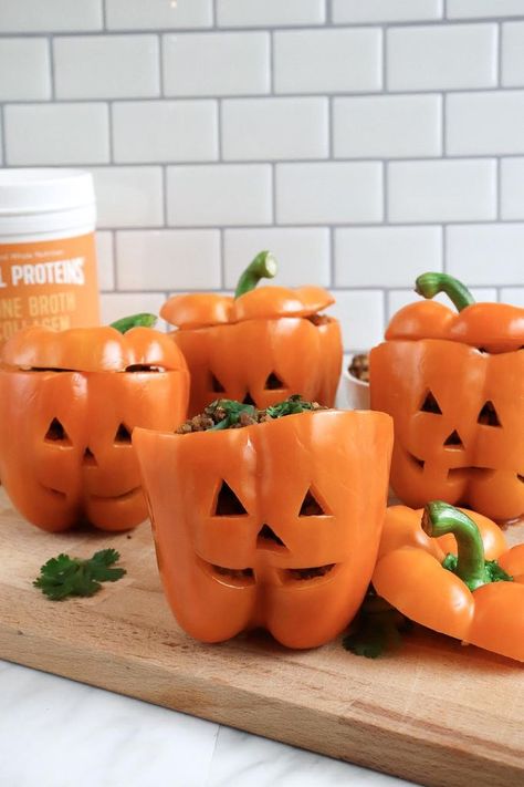 Spooky Foods, Halloween Dinners, Bone Broth Collagen, Collagen Recipes, Food Halloween, Sugar Free Sweets, Spooky Food, Bell Pepper Recipes, Halloween Party Ideas