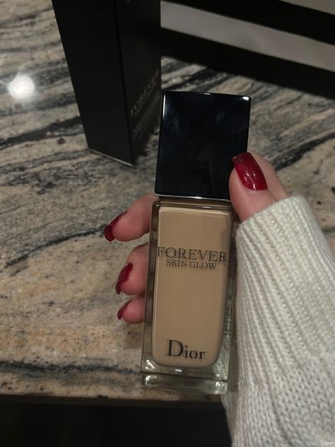 Dior Foundation Aesthetic, Dior Concealer Aesthetic, Vanilla Coquette, Dior Makeup Concealer, Foundation Aesthetic, Chanel Makeup Aesthetic, Glowing Aesthetic, Aesthetic Chanel Makeup, Dior Makeup Aesthetic