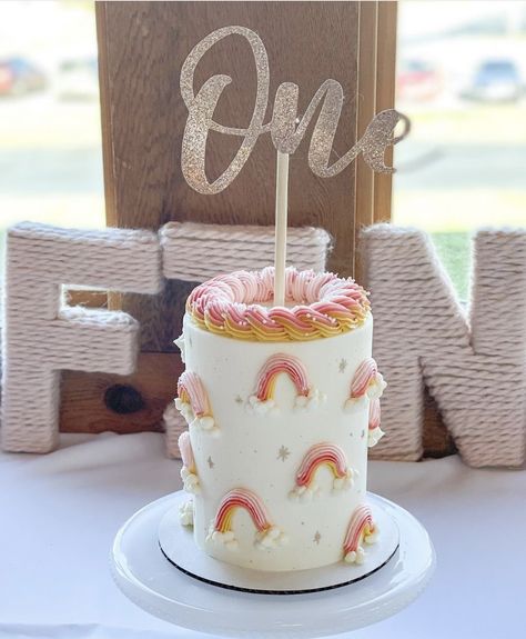 Boho Rainbow Cake Ideas, Boho Rainbow Birthday Party Cake, Boho Rainbow Smash Cake, Boho Rainbow Baby Shower Cake, Neutral Rainbow Cake, First Birthday Rainbow Theme, Rainbow Boho Cake, Boho Rainbow Birthday Cake, Rainbow Baby Shower Cake