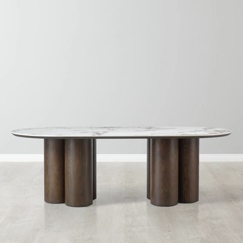 Curved Dining Table, Wooden Columns, Wood Columns, Marble Dining Table, Wood Marble, Modern Furniture Stores, Wood And Marble, Marble Dining, Sintered Stone