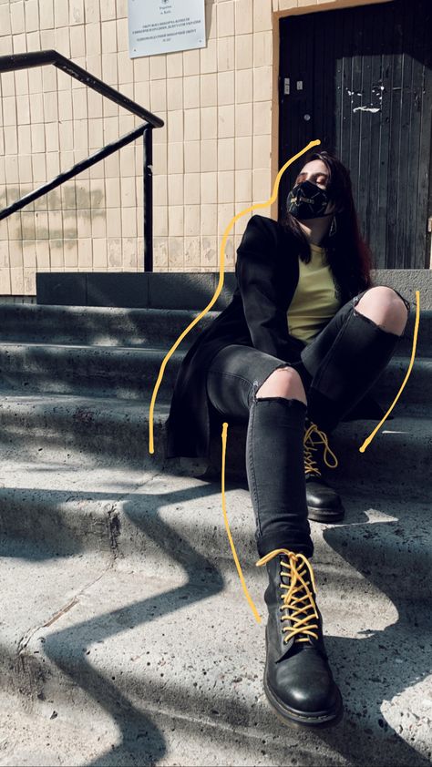 Dr Martens Yellow Laces, Yellow Aesthetics, In Aesthetic, Aesthetic Blue, Lace Outfit, Yellow Aesthetic, Yellow Lace, Doc Martens, Dr. Martens Boots