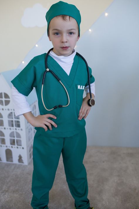 Career Day Costumes For Kids, Harlow James, Scrubs Costume, Career Day Outfits, Doctor Role Play, Career Costumes, Doctor Outfit, Career Day, Career Outfits