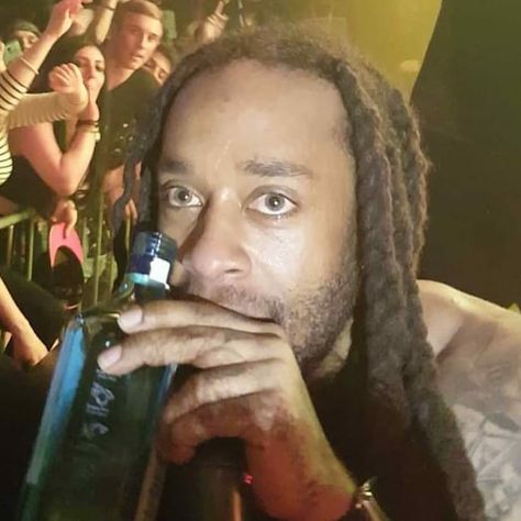 Ty Dolla Sign #TyDollaSign #Artist #MusicPhotography #Travel #Explore #AlwaysWishTheBest #FreeTC #Wavey #DoingKindThings #YouJustDidAMitzvah #CantWaitTillNextTime #Thankyou #PositiveVibes Dolla Sign, Ty Dolla Sign, Ty Dolla Ign, Music Photography, Well Done, Nba Players, Music Art, Prague, Positive Vibes