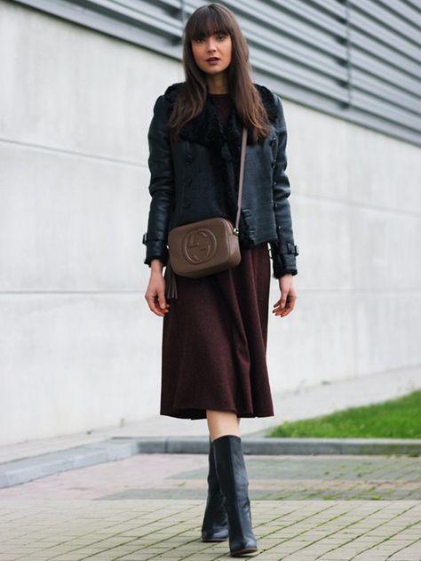 Calf Length Boots Outfit, Calf Length Boots, Casual Outfit Inspiration, Gucci Soho Disco Crossbody, Womens Fashion Inspiration, Street Chic, Street Style Outfit, Boots Outfit, Girls Out