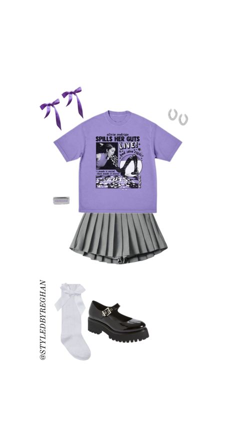 Olivia Rodrigo concert outfit inspo 💜 #oliviarodrigoaesthetic #olivarodrigo #guts #gutsoliviarodrigo Olivia Rodrigo Outfits Concert, Olivia Rodrigo Outfits, Olivia Rodrigo Concert Outfit, Olivia Rodrigo Concert, Concert Outfit Inspo, Outfits Concert, Concert Ideas, Easy Trendy Outfits, Olivia Rodrigo