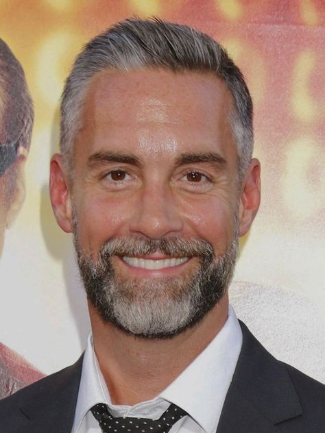 Deacon Kay, Better Off Ted, Jay Harrington, 49th Birthday, Barefoot In The Park, Jennifer Aniston Hair, Grey Hair Men, Boys Life, Corte De Cabelo Masculino