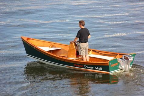 Pontoon Houseboat, Boat Console, Rc Boats Models, Model Boat Plans, Wood Boat Plans, Plywood Boat Plans, Plywood Boat, Summer Boat, Classic Wooden Boats