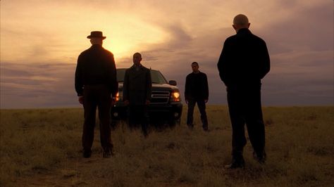 Breaking Bad Season Four Breaking Bad Desert, Braking Bad Wallpapers 4k, Vintage Western Aesthetic, Breaking Bad Seasons, Breaking Bad 3, Mike Ehrmantraut, Breaking Bad Jesse, Rick And Morty Poster, Better Call Saul Breaking Bad