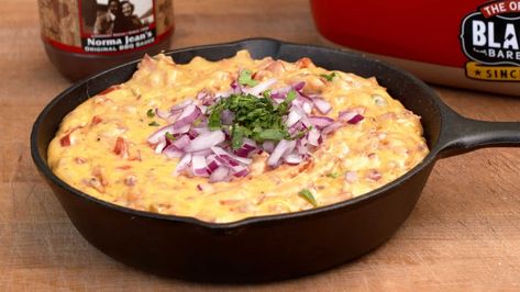 Brisket Queso Dip, Brisket Queso, Queso Dip, Smoked Brisket, Tomatoes, Chili, Dip, Favorite Recipes