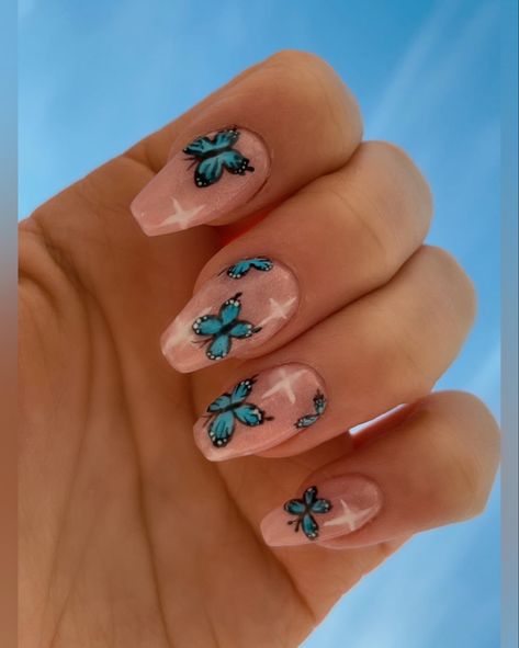 Turquoise Butterfly Nails, Teal Butterfly Nails, Gelish Nail Colours, Sweet 16 Nails, 16 Nails, Teal Butterfly, Butterfly Nails, Gelish Nails, Nail Art Designs Videos