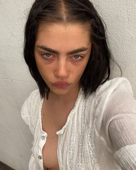 All Posts • Instagram Tired Beauty Look, Makeup With Eyebags, Eyebags Makeup Aesthetic, Eyebag Aesthetic, Eyebags Makeup, Dark Eye Circles, Dark Circles Under Eyes, Remove Dark Circles, Bare Face