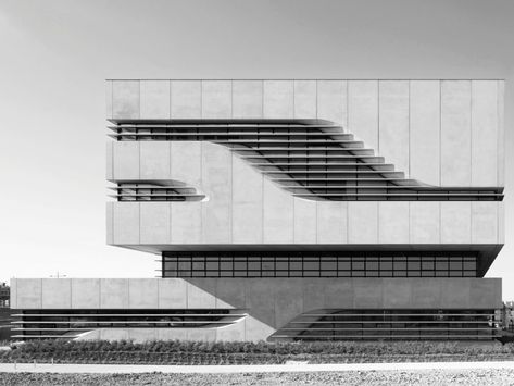 Factory Architecture, Brutalism Architecture, Brutalist Buildings, Concrete Architecture, Parametric Architecture, Brutalist Architecture, Building Facade, Zaha Hadid, Facade Architecture