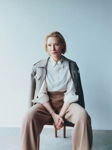 Cate Blanchett Oscar, Grid Girl, Painting Famous, Catherine Élise Blanchett, Charlotte Rampling, Pretty Females, Financial Times, Cate Blanchett, Mein Style