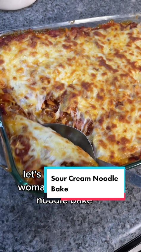 Pioneer Woman Sour Cream Noodle Bake, Sour Cream Noodle Bake Pioneer Woman, Sour Cream Noodles, Cream Noodles, Sour Cream Noodle Bake, Noodle Bake, Tiktok Recipes, Beef And Noodles, Pioneer Woman