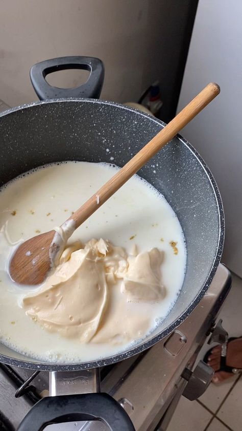 She made it for the whole family by mixing MILK with MAYONNAISE! | mayonnaise, milk | She made it for the whole family by mixing MILK with MAYONNAISE! | By Just Flavors Recipes | Facebook Mayonnaise, Milk