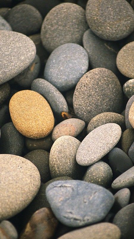 3d Stone Wallpaper, Iphone Wallpaper Ios, Stone Wallpaper, Minimalist Iphone, Rock And Pebbles, Best Iphone Wallpapers, Screen Saver, Sticks And Stones, Beach Stones