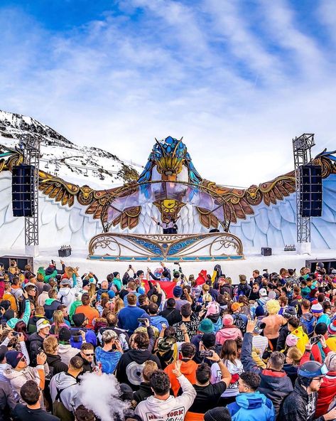 Tomorrowland Festival, Tomorrow Land, Festival Aesthetic, Wish Board, Winter Festival, Snow Mountain, Cyberpunk Art, Winter Fits, Future Travel