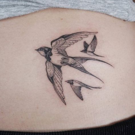 Swallows representing a mother and her two kids. Mama Bird Tattoo, Mother Bird Tattoo, Boy Mom Tattoo, Kid Tattoos For Moms, Three Birds Tattoo, Swallow Tattoos, Mommy Daughter Tattoos, Tattoos For Mom, Kids Tattoo