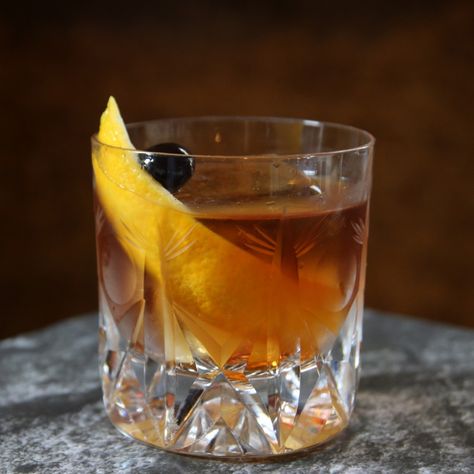 Get Classy with These Courvoisier Cocktails #FWx Dark Rum Recipes, Dark Rum Drinks Recipes, Dark Rum Drinks, Cognac Cocktail, Rum Drinks Recipes, Bourbon Cocktail Recipe, Winter Cocktail, Good Rum, Rum Recipes