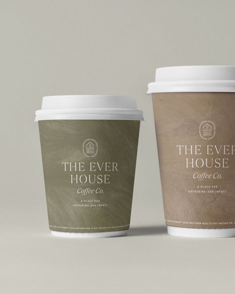 Coffee Cup Sleeve Design, Coffee Shop Mugs, Paper Coffee Cup Design Ideas, To Go Cup Design, Coffee Shop Branding Design, Elegant Coffee Shop, Coffee Shop Packaging, Coffee Color Palette, Cafe Packaging